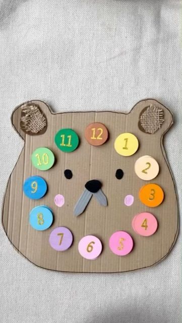 Polar Bear Color, Number Crafts, Clock Craft, Craft Work For Kids, Cute Clock, Clock For Kids, Play Day, Easy Art Projects, The Easter Bunny