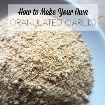 Homemade Garlic Powder | Homemade Granulated Garlic Food Preparedness, Dry Spices, Granulated Garlic, Dry Mixes, Homemade Pantry, Homemade Mixes, Homemade Condiments, Butter Recipes, Homemade Spices