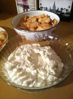 Pepperoncini Dip, Summertime Appetizers, Cracker Spreads, Goat Cheese Dip, Sheep Garden, Cheese Dips, Cream Cheese Dip, Side Chick, Atkins Recipes