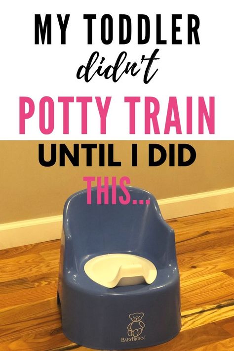 Night Potty Training, Potty Training Guide, Baby Bank, How To Potty Train, Potty Training Girls, Toddler Potty, Potty Training Boys, Starting Potty Training, Toddler Potty Training