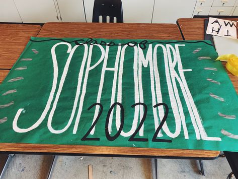 sophomore class poster Sophmore Year Posters, Asb Poster Ideas Signs, Junior Banner Ideas, Sophomore Banner Ideas, Freshman Poster Ideas High Schools, Class Of 2026 Posters, Class Of 2027 Poster Ideas, Sophmore Spirit Posters, Sophomore Signs For Pep Rally