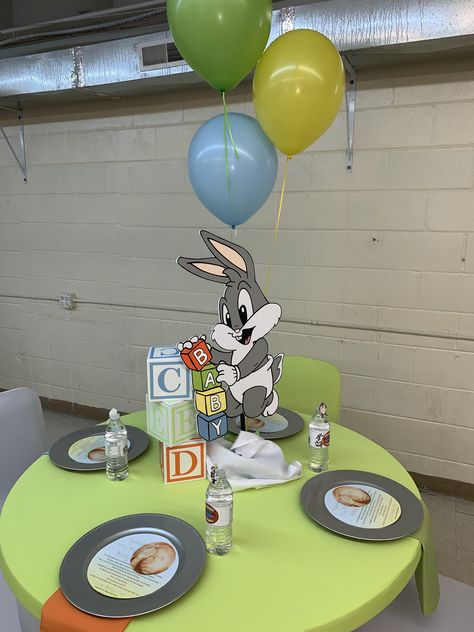 Lola And Bugs Bunny Gender Reveal Ideas, Gender Reveal Ideas Lola And Bugs, Looney Tunes Centerpieces, Looney Tunes Gender Reveal Ideas, Looney Toons Baby Shower Ideas, Bugs Bunny Gender Reveal, Lola And Bugs Bunny Gender Reveal, Looney Tunes Gender Reveal, Baby Looney Tunes Baby Shower Theme