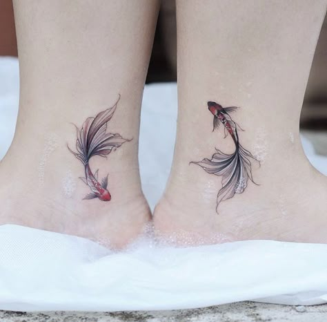 Hongdam Tattoo, Small Fish Tattoos, Yin Yang Tattoo, Chinese Fish, Yang Tattoo, Chinese Tattoo, Koi Tattoo, Fish Tattoo, Tattoo Designs And Meanings