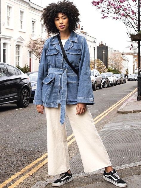 The Best Converse Outfits You Can Wear Now | Who What Wear UK Fashion Me Now, Vans Outfit, Cropped Wide Leg Jeans, Trendy Swimwear, Ageless Style, Spring Look, Fashion Mood Board, Weekend Outfit, Denim Details