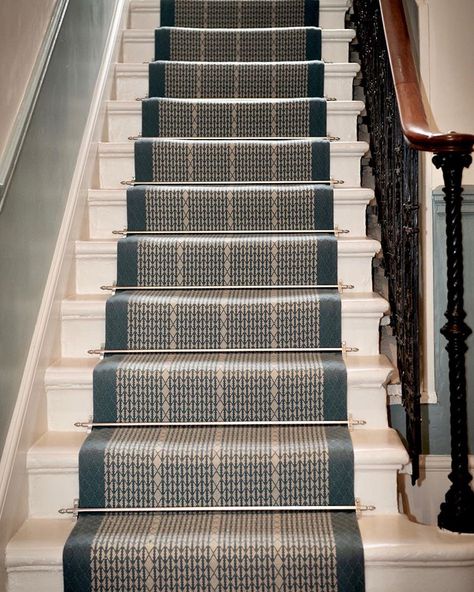 Fleetwood Fox, stairs, carpets, flatweave stair runners | Fleetwood Fox Reclaimed Wood Floors, Hallway Colours, Grey Wood Floors, House Staircase, Stair Rods, Hallway Designs, Bright Wallpaper, Dark Wood Floors, Stair Runners