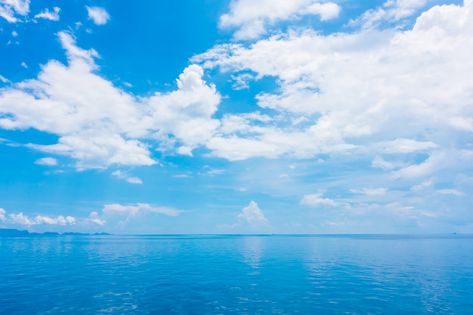 Beautiful sea and ocean with cloud on bl... | Free Photo #Freepik #freephoto #freebackground #freetravel #freewater #freesummer Background Images Clouds, Blue Sky And Sea, Cloud Images Sky, Europe Landmarks, Blue Sky Clouds Wallpaper, Photoshop Shapes, Blue Sky And White Clouds Background, Tourism Day, Sea Photo