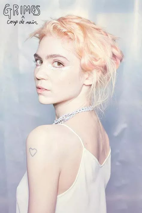 Grimes Album, Grimes Aesthetic, Claire Boucher, Her Music, Pretty People, Beautiful People, Singers, A Woman, Hip Hop