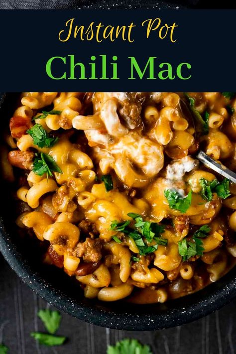 Instant Pot Chili Mac Cheesy Chili Mac, Instant Pot Chili Mac, Easy Instant Pot Chili, American Comfort Food Recipes, Spicy Mac And Cheese, Instant Pot Chili, Homemade Meatloaf, Delicious Family Meals, Chili Mac