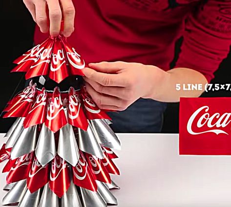 Learn to make this fabulous cheap quick Coke Bottle Coke Can Christmas Tree Can Christmas Tree, Coke Bottle Crafts, Coke Can Crafts, Pop Can Art, Pop Can Crafts, Tin Can Flowers, Soda Can Art, Soda Can Crafts, Coke Can