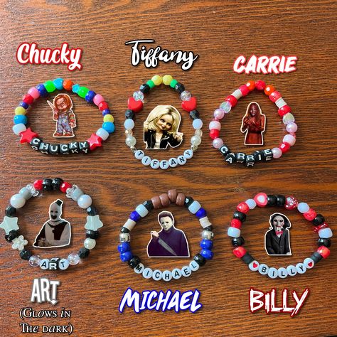 Art The Clown Bracelet, Rod Wave Bracelets, Horror Movie Bracelets, Cute Bead Ideas, Horror Bracelet Ideas, Bracket Ideas Beads, Kandi Friendship Bracelets, Gravity Falls Bracelet, Horror Kandi