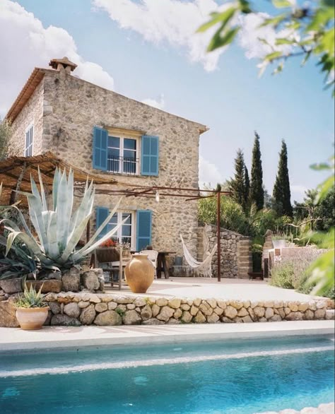 Italian Cottage, Vacation House Plans, Mediterranean Aesthetic, Mediterranean Style Homes, Modern Rustic Homes, Modern Rustic Decor, House On The Rock, Stone Cottage, Spanish House