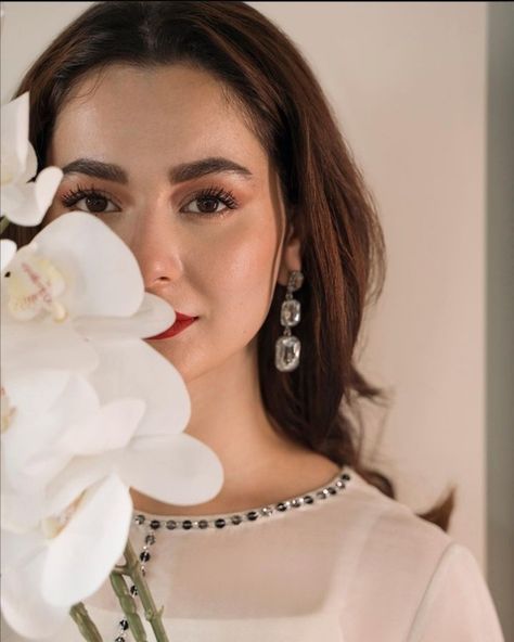 Nikah Outfit, Hania Amir, Simple Style Outfits, Beautiful Wallpapers For Iphone, Baby Girl Dress Patterns, Dress Design Patterns, Bridal Dress Fashion, Stylish Party Dresses, Fancy Dress Design