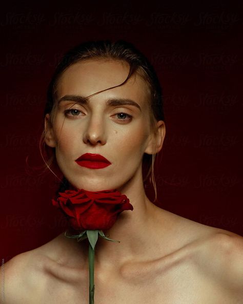 Sensual female portrait with a red rose, red lips makeup Portraits With Roses, Photoshoot With Red Roses, Roses Portrait Photography, Roses On Fire Photoshoot, Female Model Portrait, Woman With A Head Of Roses, Rose Portrait, Rosé Portrait, Burning Rose