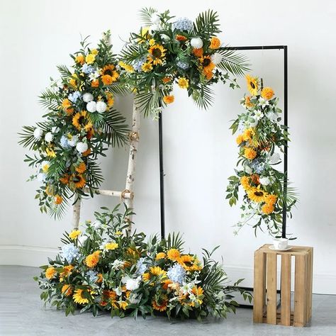 HandworkCustomized - Etsy Sunflowers Party Decorations, Tropical Rustic Wedding, Sunflower Wedding Arch, Sunflower Arch, Arch Greenery, Outdoor Wedding Backdrop, Wedding Arch Greenery, Outdoor Wedding Backdrops, Wedding Arches Outdoors