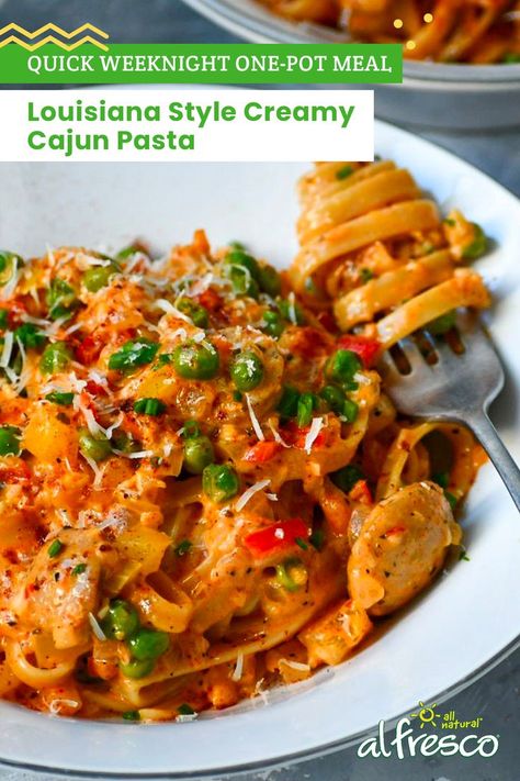 Alfresco Sausage Recipes, Creole Pasta, Cajun Pasta Recipes, Creamy Cajun Pasta, Creamy Chicken Pasta Recipes, Cajun Chicken Pasta Recipes, What To Make For Dinner, Louisiana Style, Cajun Pasta