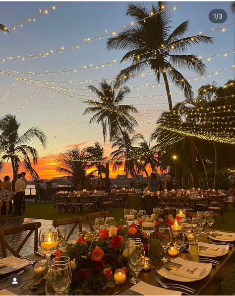 Wedding Venues Beach Sunset, Beach Wedding With Tent, Vision Board Ideas Wedding, Beachy Wedding Venues, Beach Wedding Italy, Spanish Beach Wedding, Moana Wedding Theme, Wedding Inspo Beach, Different Types Of Weddings