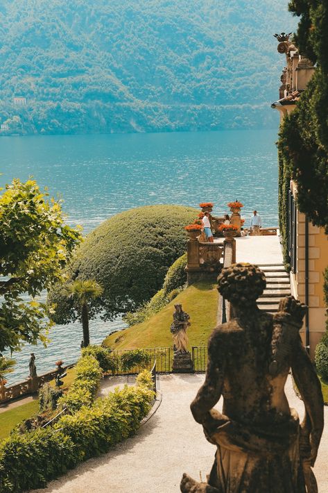 6 Luxury Hotels In Lake Como Grand Hotel Tremezzo, Jade Mountain Resort, Robinson Crusoe, Lake Como Italy, Romantic Escapes, Como Italy, Beaux Villages, Park Hotel, Nassau