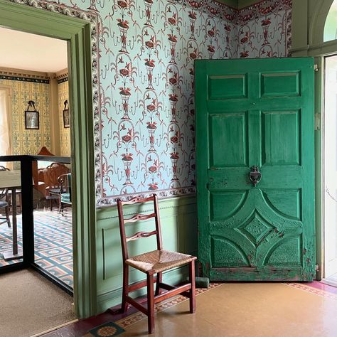 endless house inspo at Old Sturbridge Village @oldsturbridgevillage an outdoor museum with over 40 nineteenth century buildings relocated to the site. everything from the furnishings and wallpapers to the historic reenactors’ attire and their techniques for hand stitching and preserving meats are consistent with the period. we missed @rajivsurendra who was also there for sheep and wool weekend 🐑 . . . #oldhouselove #nineteenthcentury #earlyamerican #oldsturbridgevillage #historicnewengland Sturbridge Village, Village Inn, Historic New England, Early American, Old Wallpaper, Home Wallpaper, House Inspo, Old House, Building