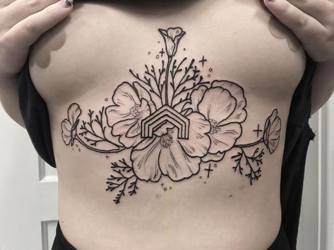 Start to a piece inspired by the poppy scene in Wizard of Oz 🌈 Wizard Of Oz, Lotus Flower Tattoo, Wizard, Flower Tattoo, Body Art, Poppies, Tattoos, Art