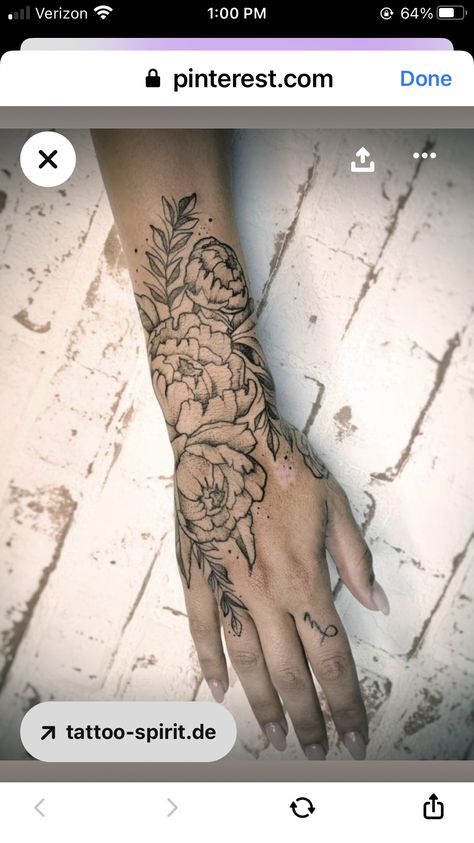 Spiritual Hand, Henna Tattoo Designs Arm, Dahlia Tattoo, Unique Tattoo Ideas, Knuckle Tattoos, Hand And Finger Tattoos, Kunst Tattoos, Forarm Tattoos, Beautiful Flower Tattoos