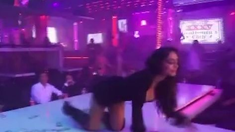 'Jersey Shore' Star Angelina Pivarnick Dances at Strip Club as Money Flies Angelina Pivarnick, Gentlemen's Club, Gentlemens Club, Song Play, Jersey Shore, Theme Song, Video Content, Celebrity Gossip, Money