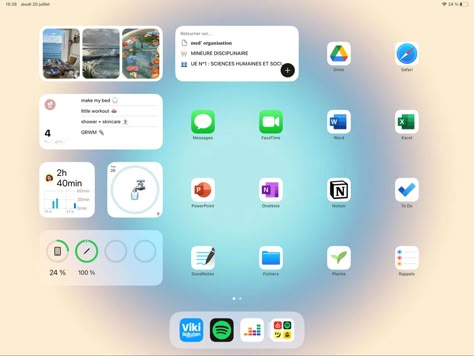 Aesthetic Ipad Homescreen Layout School, Clean Ipad Homescreen, Ipad Homescreen Ideas For School, Productive Ipad Homescreen, Clean Girl Ipad Layout, Ipad Homescreen Ideas Minimalist, Ipad Aesthetic Organization Homescreen, Ipad Girl Aesthetic, Ipad Homescreen Ideas School