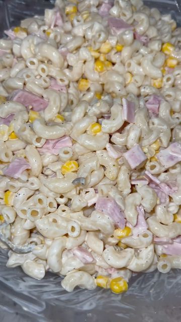 Cooking Macaroni, Salad Macaroni, Healthy Pantry, Dominican Food, Savory Salads, Bbq Sides, Macaroni Salad, Breakfast Recipes Easy, Amazing Food