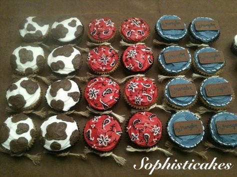 Yee~Ha !!  Cowboy cupcakes... Country Cupcakes, Cowboy Cupcakes, Cowboy Birthday Cakes, Baby Shower Cupcakes For Boy, Rodeo Birthday Parties, Cowboy Theme Party, Western Birthday Party, Rodeo Party, Horse Birthday Parties