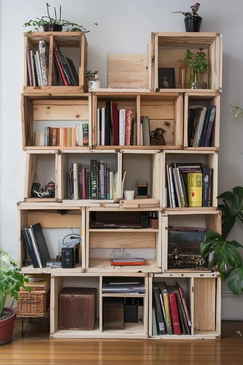 Wood Crate Bookcase, Wine Crate Bookshelf, Wooden Milk Crate Ideas, Milk Crate Bookshelf, Wooden Crate Bookshelf, Milk Crate Furniture, Crate Bookcase, Urban Office, Diy Wooden Crate