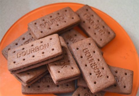 Bourbon Biscuit Bourbon Biscuit, British Snacks, Trinidadian Recipes, Bourbon Biscuits, Girly Facts, Bourbon Cream, Cream Biscuits, British Tea, Wrestling Superstars