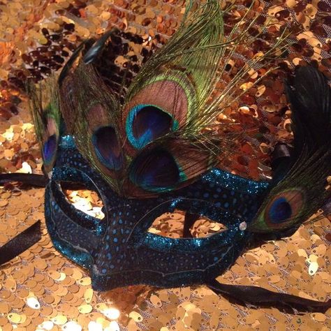 Peacock Masquerade Mask, Peacock Masquerade, Mascarade Ball, Peacock Mask, Ball Inspiration, Masquerade Halloween, Venetian Carnival, Peacock Decor, Prom 2024