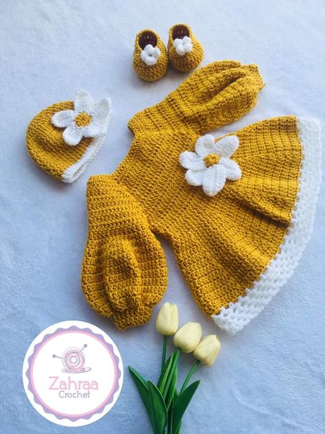 Crochet Baby Things, Crochet Baby Clothes Free Patterns, Crochet Baby Costumes, Beau Crochet, Crochet Baby Dress Pattern, Baby Frock Pattern, Confection Au Crochet, Crochet Baby Cardigan, Easy Crochet Baby