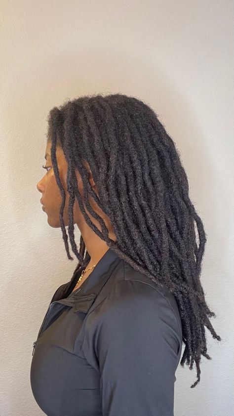 Black woman with locs side profile black hair wearing black top 4c hair Loc For Black Women, Locs Black Women 4c, Long Locs Aesthetic, New Growth Loc Styles, Healthy Locs Black Women, Women With Long Locs, Long Black Locs, Low Density Locs, 3c Locs