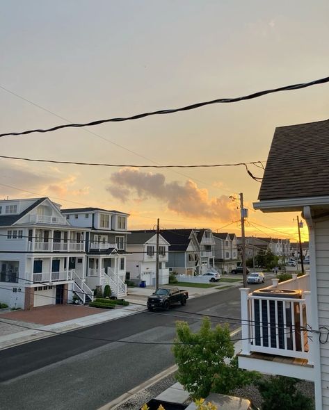 Forever a Jersey girl -- it's not goodbye, just see you later 📦✈️🔑🏡 (I've never pumped gas wish me luck 🫡😭) Seaside City Aesthetic, Bay Head Nj, New Jersey Beach Aesthetic, Nj Aesthetic, Avalon New Jersey, Aesthetic Beach House, Avalon Nj, Usa Dream, New Jersey Beaches