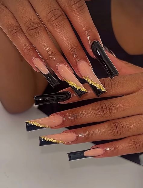 Black V Tip Nails, V French Tip Nails Square, Black V French Tip Nails, Black And Gold French Tip Nails, 21st Nails, Girlfriend Tattoos, Homecoming 2024, Black Gold Nails, Gold Acrylic Nails