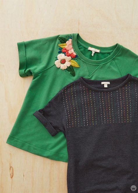 Tee Shirt Embroidery, T Shirt Embroidery Ideas, Denim Embellishment, Sashiko Projects, Rainbow Color Palette, Flower Embroidery Pattern, Boro Sashiko, Summer T Shirts, Embroidery Tshirt