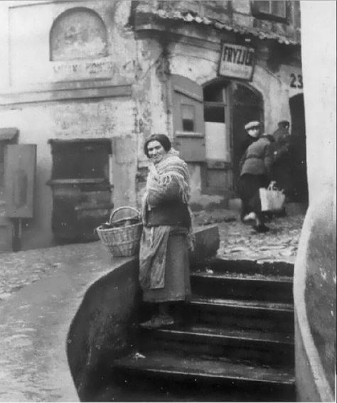 Executive Woman, Tiny Village, Carpathian Mountains, 1000 Years, Rural Area, The History, The Twenties, Poland, Greek Statue