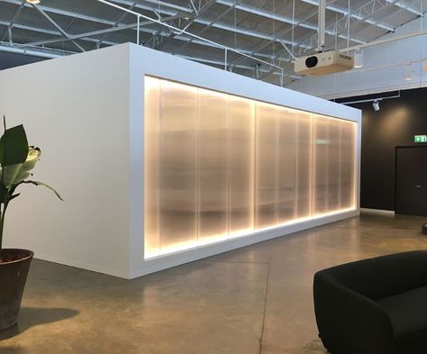 Polycarbonate Interior Design, Polycarbonate Wall Interior, Earp Brothers, Polycarbonate Wall, Apple Store Design, Translucent Wall, Polycarbonate Roof Panels, Polycarbonate Sheet, Wall Interior