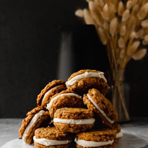 pumpkin oatmeal cream pies Pumpkin Oatmeal Cream Pies, Oatmeal Cream Pie Cookies, Vegan Pumpkin Oatmeal, Easy Pumpkin Oatmeal, Cream Pie Cookies, Oatmeal Cream Pie, Maple Cream Cheese, Pumpkin Oatmeal Cookies, Carrot Cookies