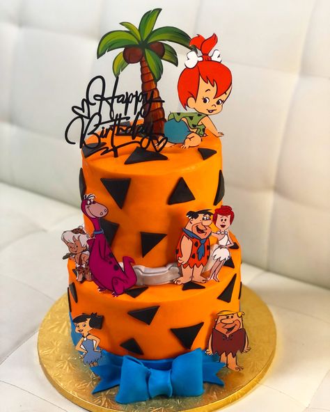 @sweetsandcrafts1 ❤️ The Flintstones Birthday Party, Flintstone Party Ideas, Flintstones Treat Table, Flintstones 1st Birthday Party Ideas, Flinstone Cake Ideas, Flinstones Second Birthday Party, Flinstone First Birthday Party, Flinstones Birthday Party Ideas, Pebbles 1st Birthday Party Ideas