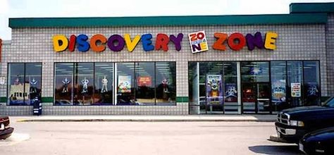 1) Discovery Zone Discovery Zone, Indoor Play Places, 90s Memories, Back In My Day, 90s Childhood, Indoor Play, 90s Nostalgia, 90s Kids, The Good Old Days