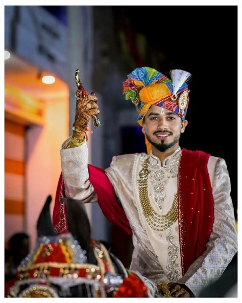 Wedding photography Dulha Closeup, Dulha Single Pose, Wedding Dulhan Pose, Dulhan Pose, Wedding Dulhan, Single Pose, Men Fashion Photoshoot, Rajasthani Dress, Bride Photos Poses