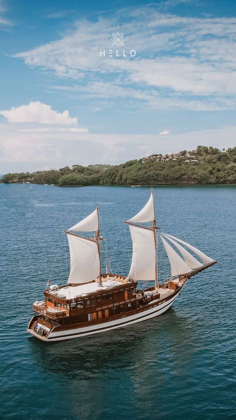 Riverside Resort, Komodo National Park, Sailing Dinghy, Komodo Island, Cool Boats, A Yacht, Wild Adventures, Remote Island, Yacht Charter