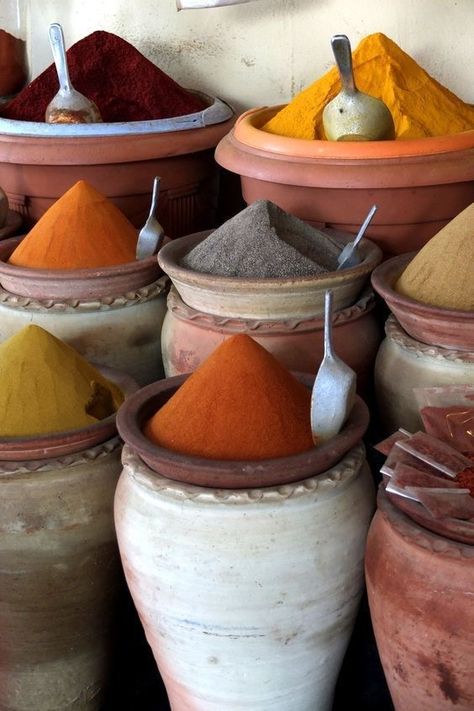 Spices Photography, Spice Market, Moroccan Spices, Spices And Herbs, Food Market, Tunisia, Marrakech, Farmers Market, Street Food