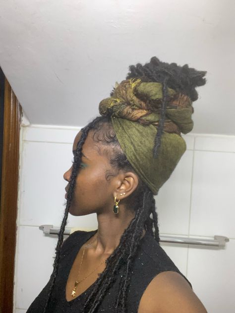 Wrapping Faux Locs, Loc Hair Wrap Styles, Loc Headwrap Styles, Loc Accessories Black Women, Head Wrap Locs, Locs Headwrap Styles, Style For Locs, Locs Headwrap, Locs Hair Accessories