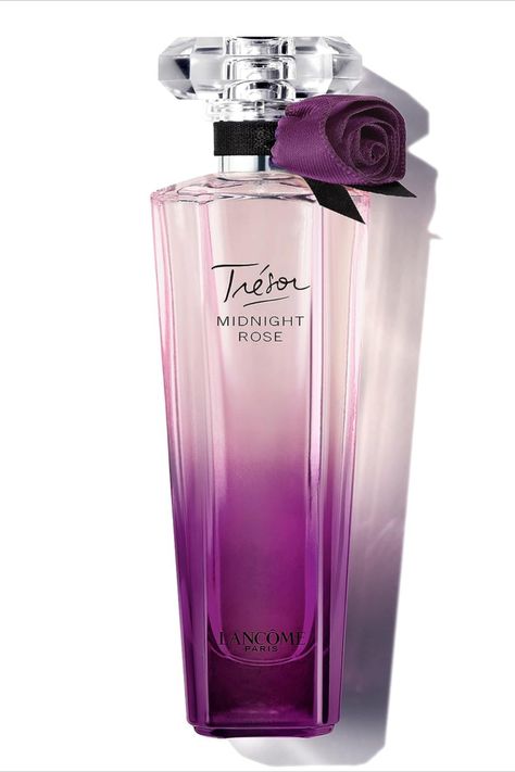 Midnight Rose Perfume, Raspberry Perfume, Tresor Midnight Rose, Perfume Rose, Midnight Rose, Popular Perfumes, Makeup Accesories, Lancome Paris, Rose Perfume