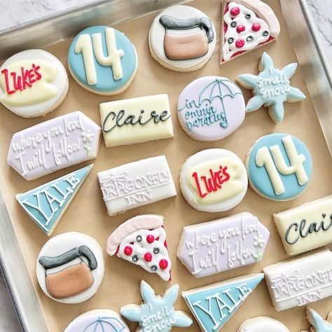 Gilmore Girls Sugar Cookies, Gilmore Girls Cookies Decorated, Gilmore Cookies, Gilmore Girls Birthday Cake, Gilmore Girls Themed Birthday Party, Gilmore Girls Party Decorations, Gilmore Girls Cookies, Gilmore Girls Party Ideas, Gilmore Girls Birthday Party