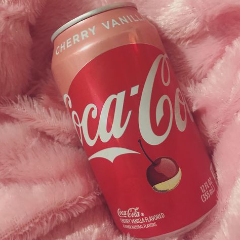 Americana Core Aesthetic, Cherry Cola Aesthetic Vintage, Cherry Coke Lana Del Rey, Cherry Vanilla Coke Aesthetic, Cherry Vanilla Aesthetic, Vanilla Coke Aesthetic, Cherry Girl Astethic, Cherry Coke Aesthetic, Coke Cola Aesthetic