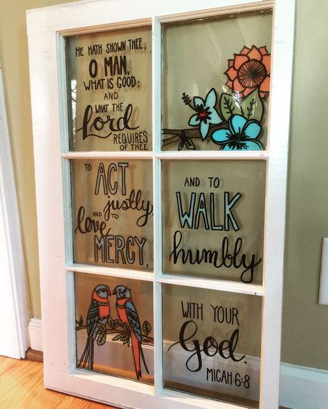 Hand painted window Window Painting Ideas, Old Window Crafts, Window Crafts, Window Painting, Painting Ideas, Advent, Verses, Bible Verses, Bible