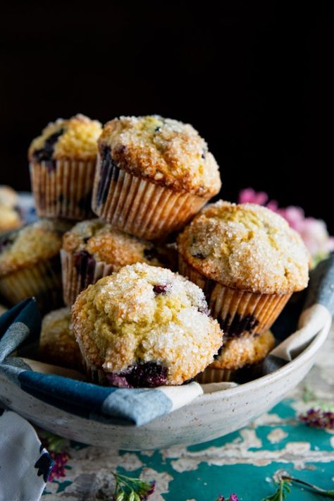 Moist Blueberry Muffins, Sour Cream Blueberry Muffins, Sour Cream Muffins, Bakery Style Blueberry Muffins, Homemade Blueberry Muffins, Easy Blueberry Muffins, Healthy Blueberry Muffins, Best Blueberry Muffins, Jumbo Muffins